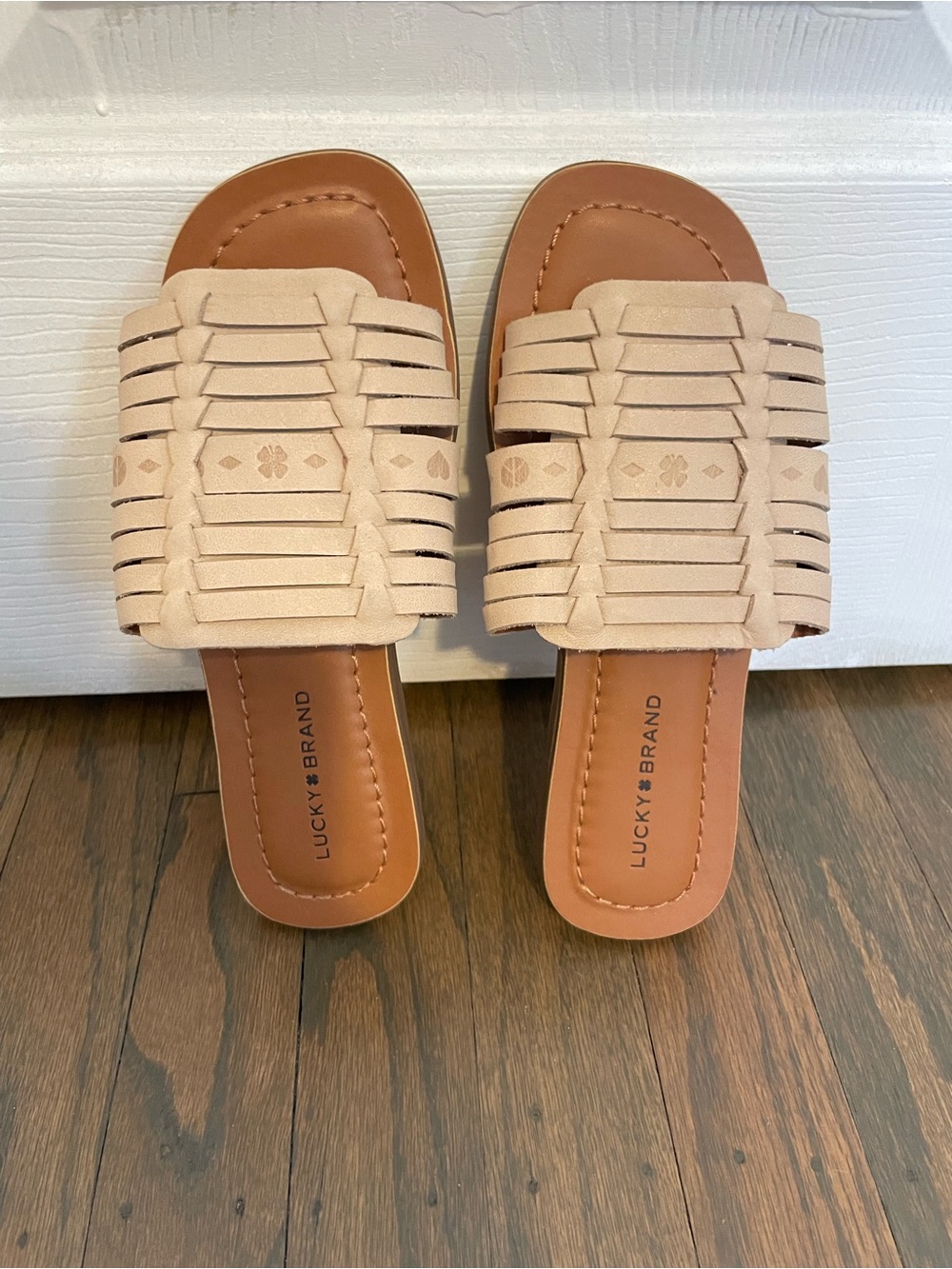 Woven Slide Sandals, Lucky brand, W size 5